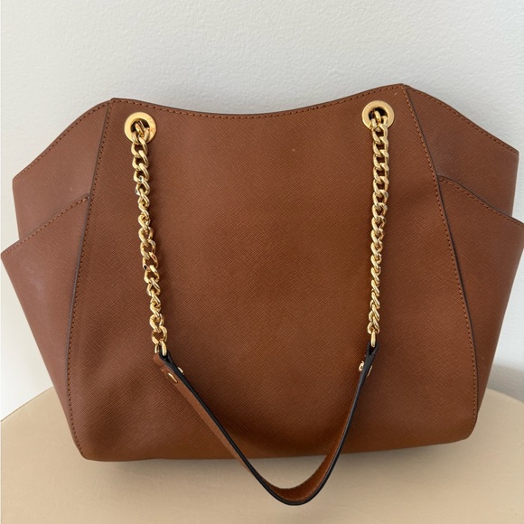 Michael Kors Tan Leather Shoulder Bag with Gold Accents - Picture 5 of 5